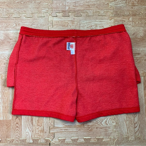 Vintage Wilson Sports Sweat Shorts Red Medium Gym Tennis Made in USA 80s / 90s - Picture 14 of 14